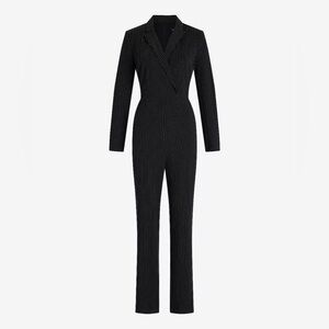 Express Pinstripe jumpsuit worn 1 times. Size Med